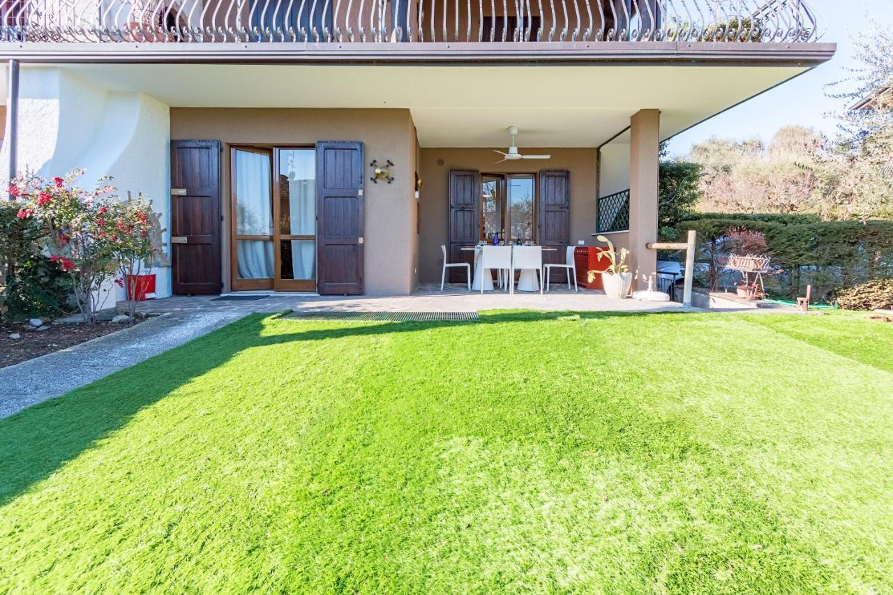 Borgo Adige 12 Apartment By Wonderful Italy Паденге-суль-Гарда Екстер'єр фото